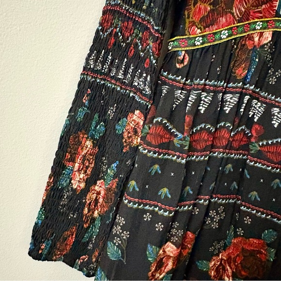 FARM Rio Floral Maxi Dress Tapestry Tropical Tiered Smocked Sleeve - Picture 5 of 8